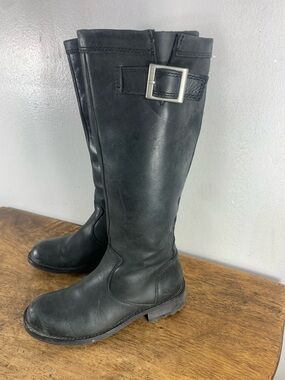 Kodiak cowboy style leather boots
